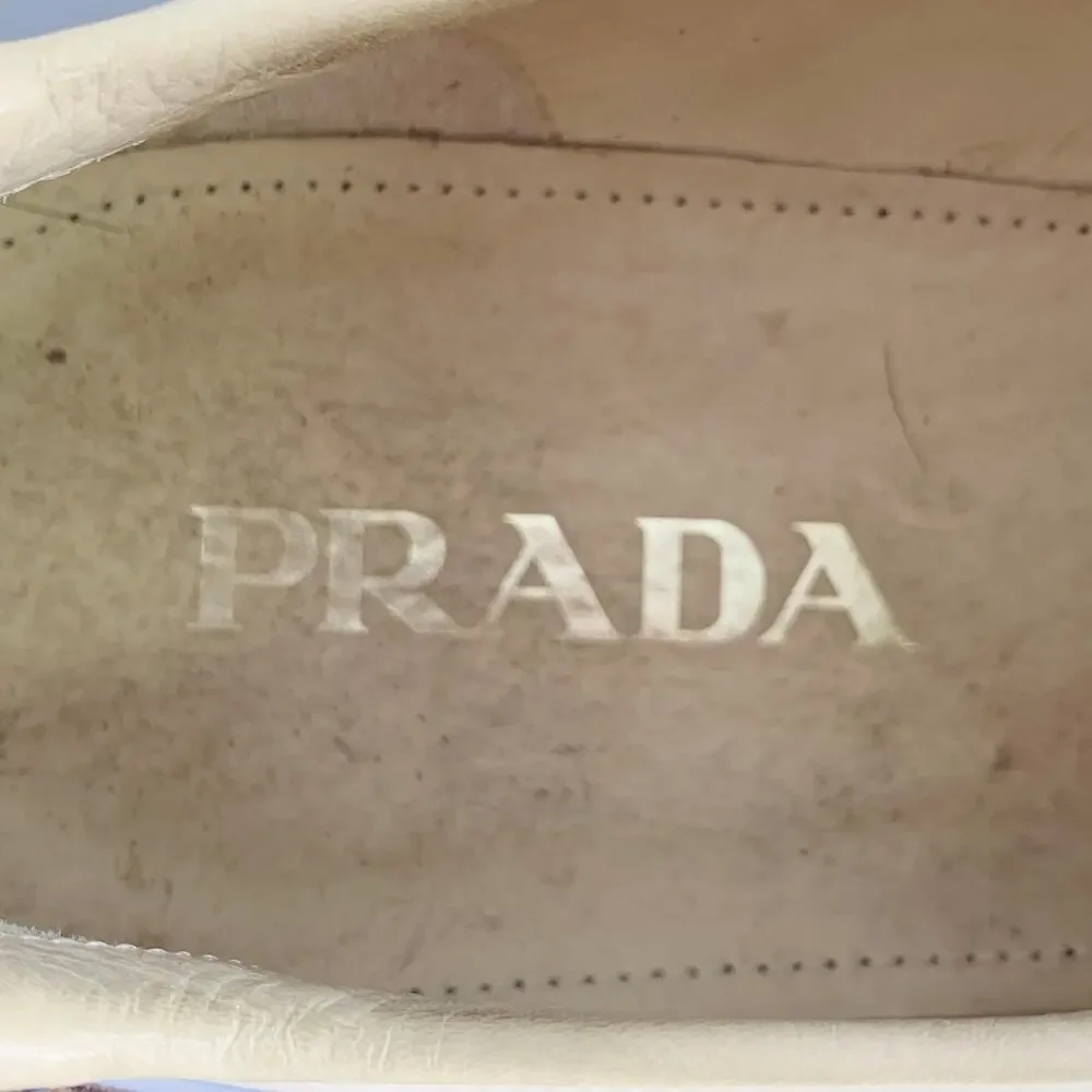 PRADA Size 12 White Burgundy Perforated Leather Lace-Up Shoes